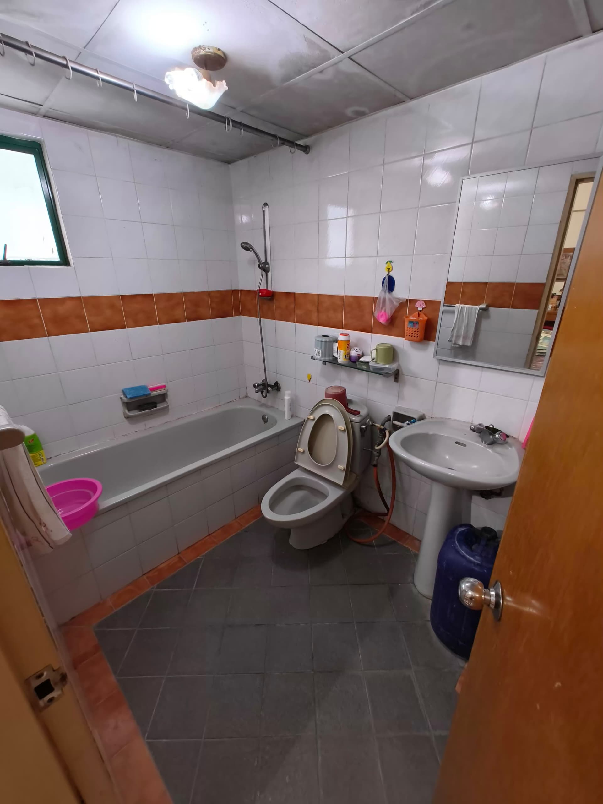 WhatsApp Image 2024-10-20 at 23.12.24 Likas Square Apartment Condominium Tanjung Lipat For Rent