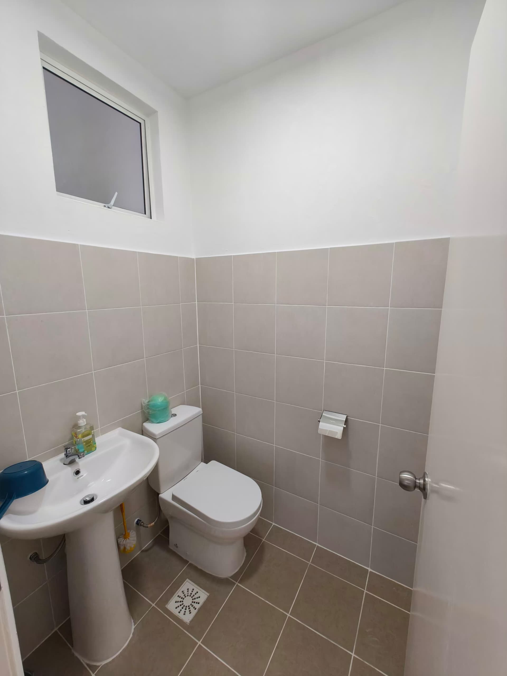 WhatsApp Image 2024-10-26 at 01.15.17-2 Kolombong Iramanis Kondominium Ria For Rent