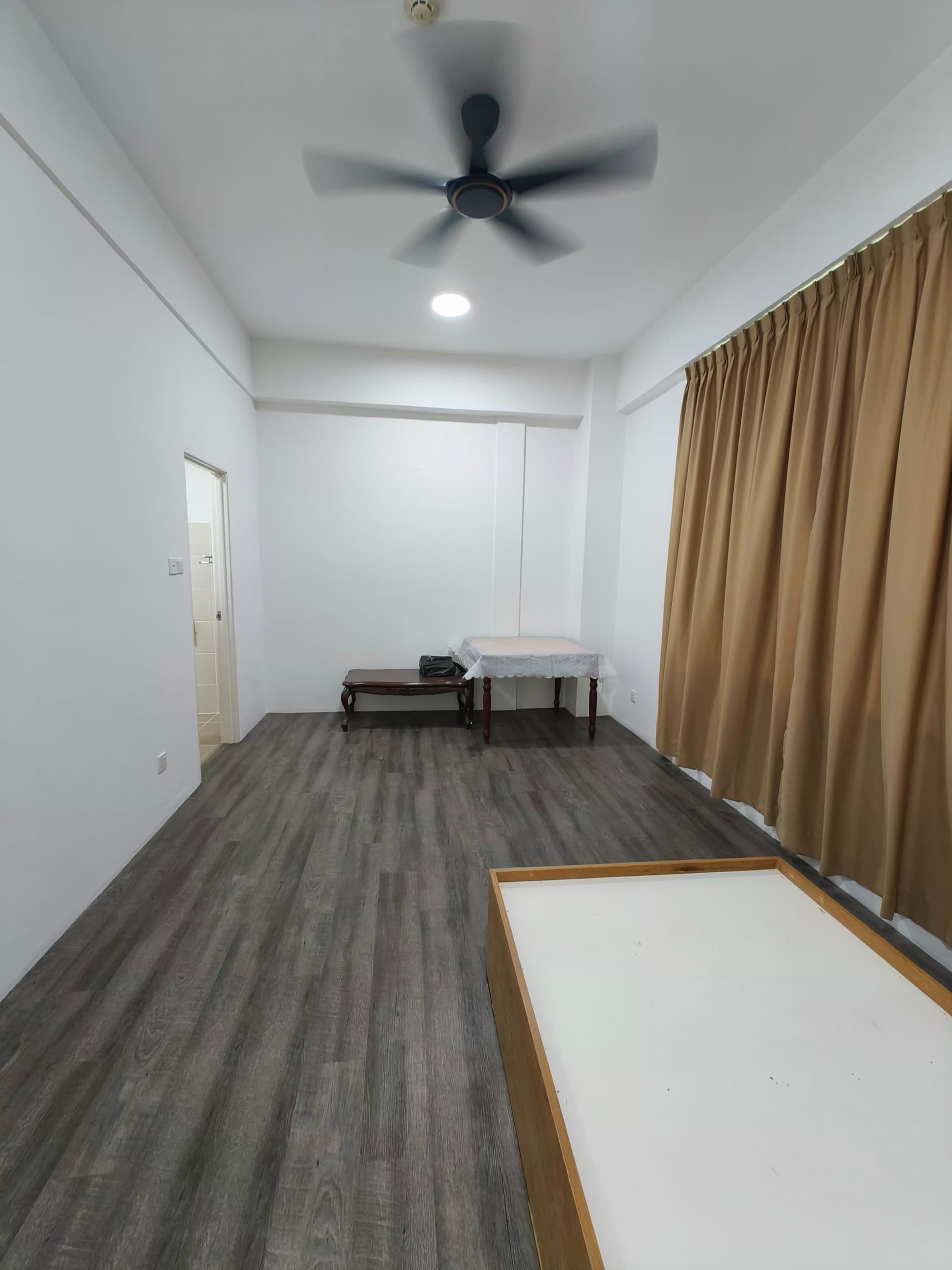 WhatsApp Image 2024-10-26 at 01.15.18-2 Kolombong Iramanis Kondominium Ria For Rent