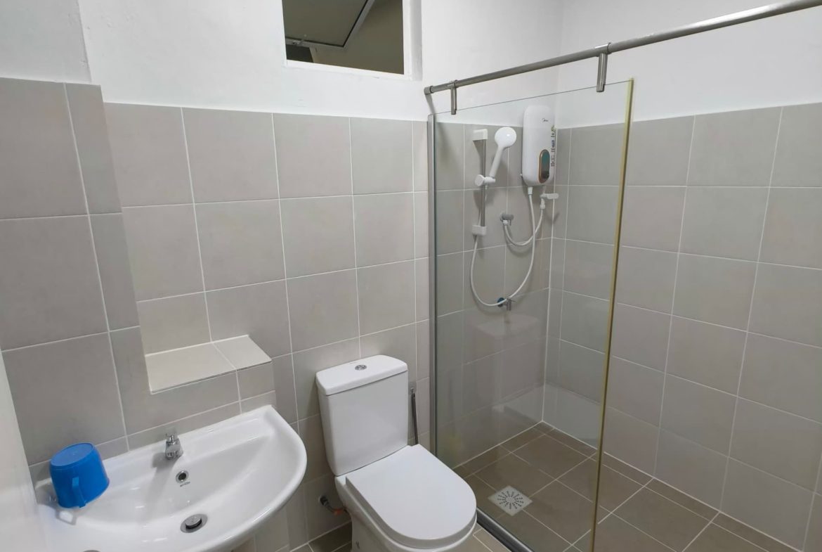 Kolombong Iramanis Kondominium Ria For Rent