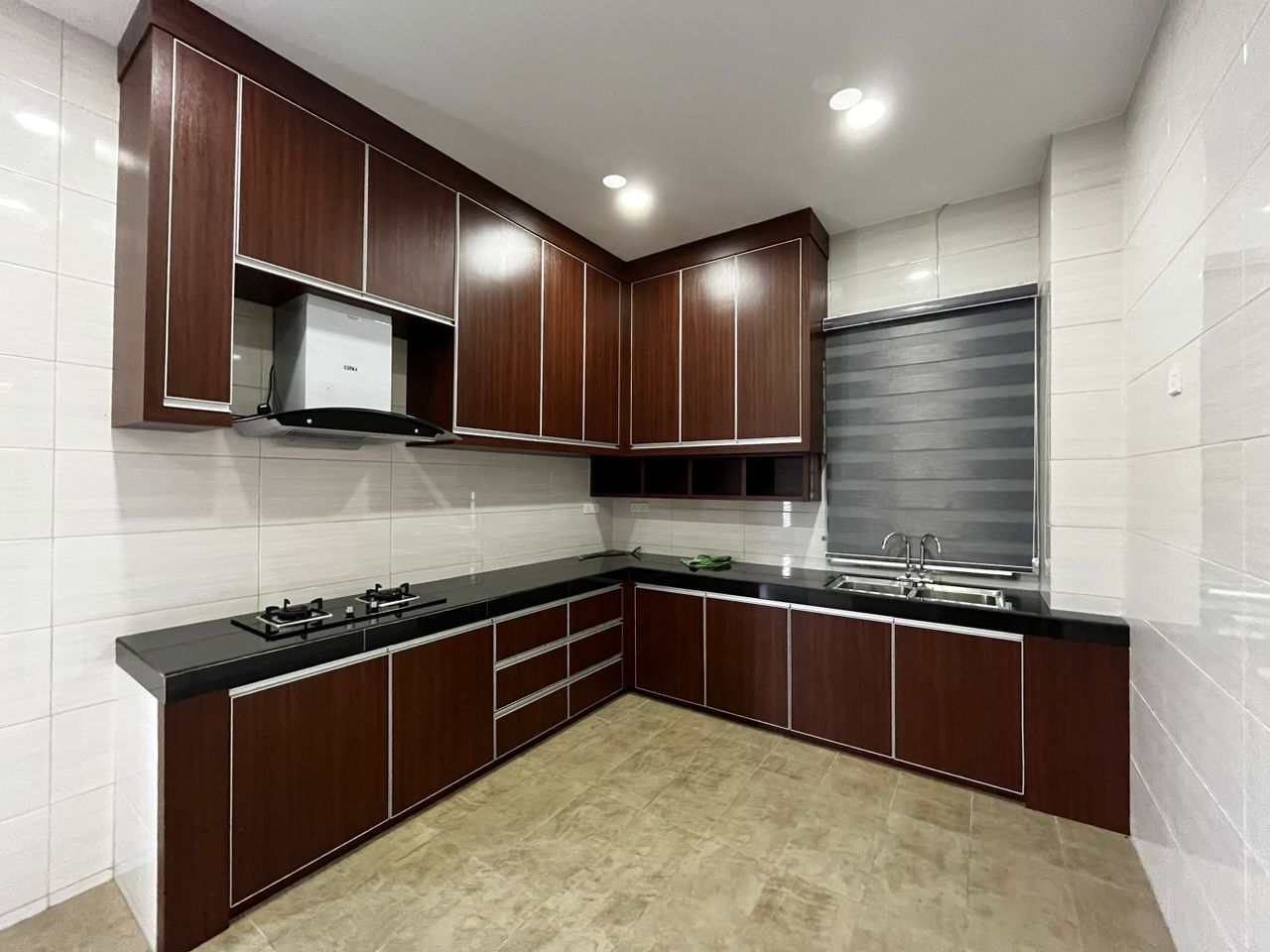 WhatsApp Image 2024-10-29 at 11.58.06 Penampang Taman Pertama Double Storey Semi D For Sale
