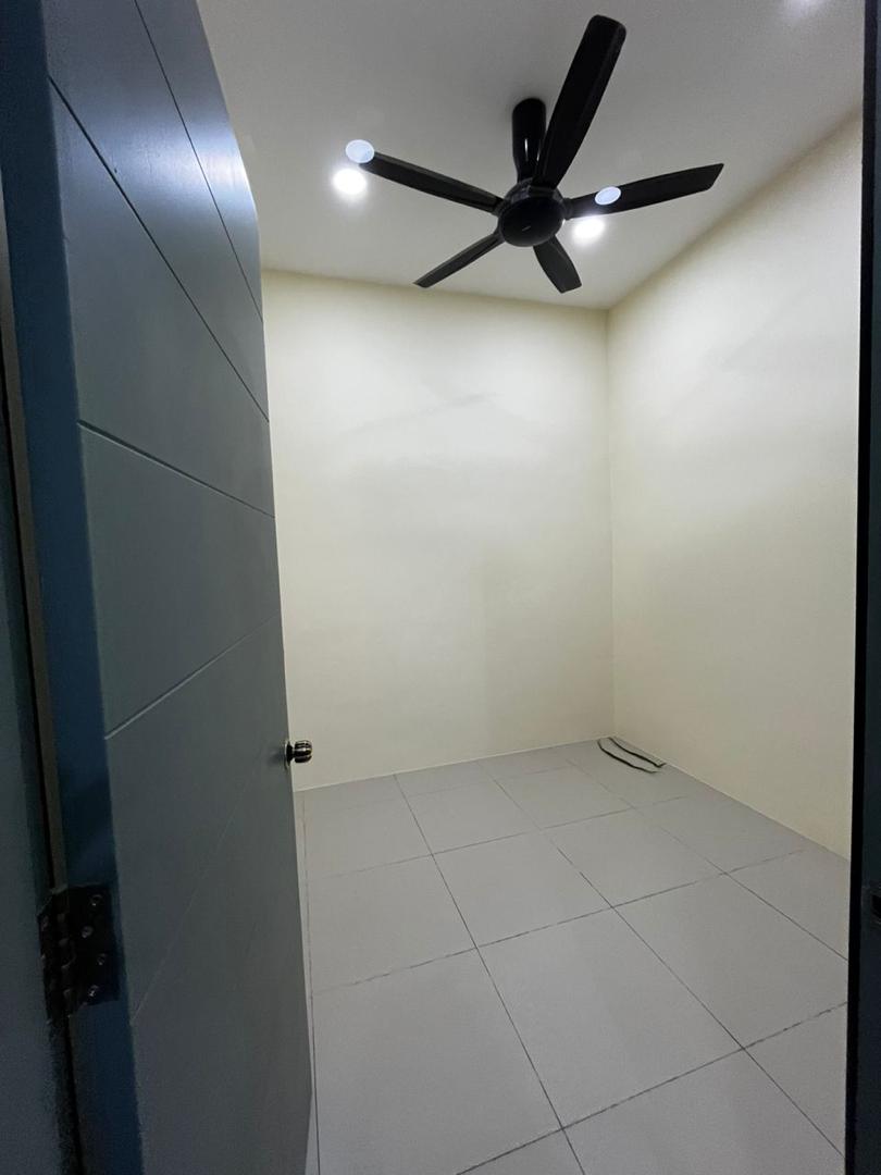 WhatsApp Image 2024-10-29 at 11.58.07 Penampang Taman Pertama Double Storey Semi D For Sale