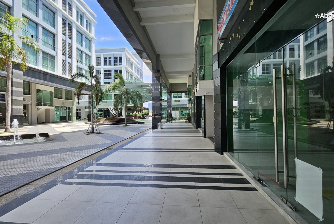 For RENT | KK Times Square | Block G | Shoplot