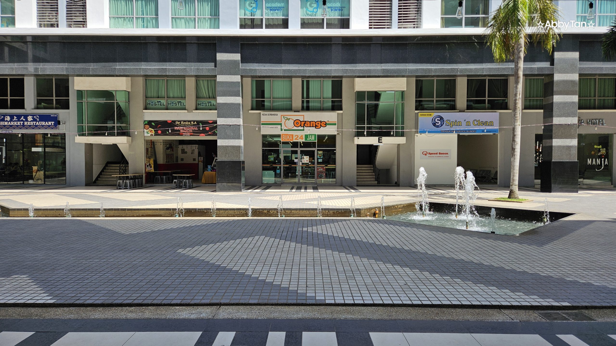 For RENT | KK Times Square | Block G | Shoplot