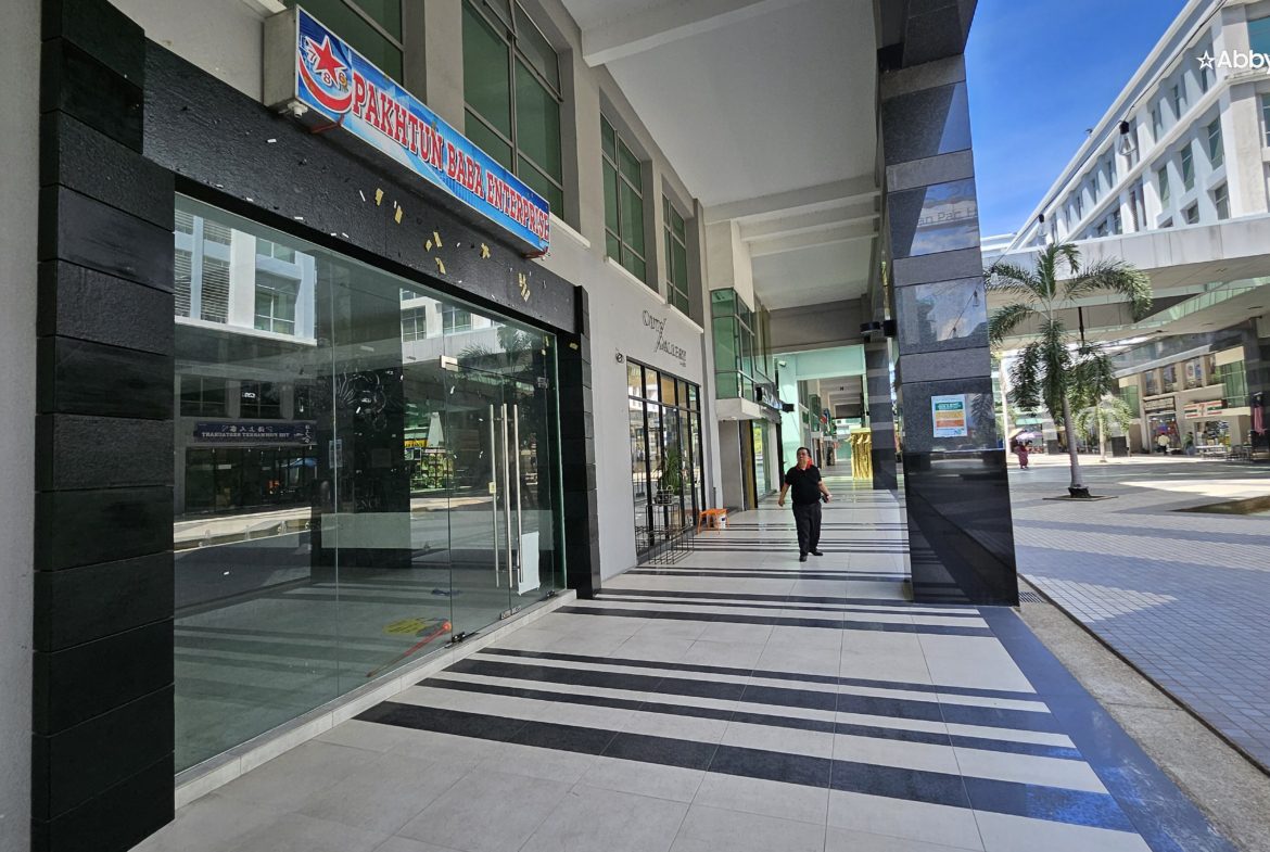 For RENT | KK Times Square | Block G | Shoplot