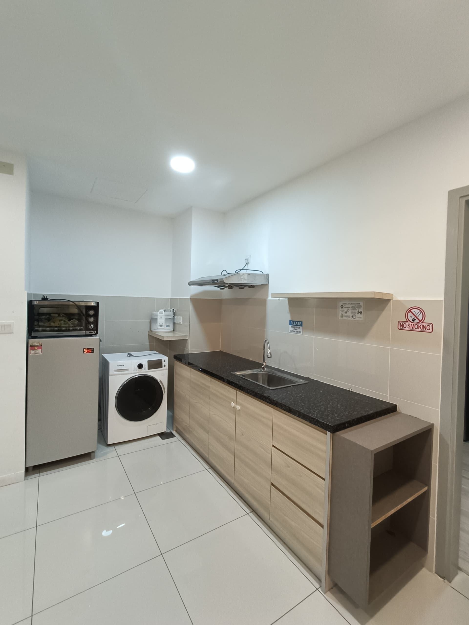 KK City Sutera Avenue Condo Block B Level 9 For Sale