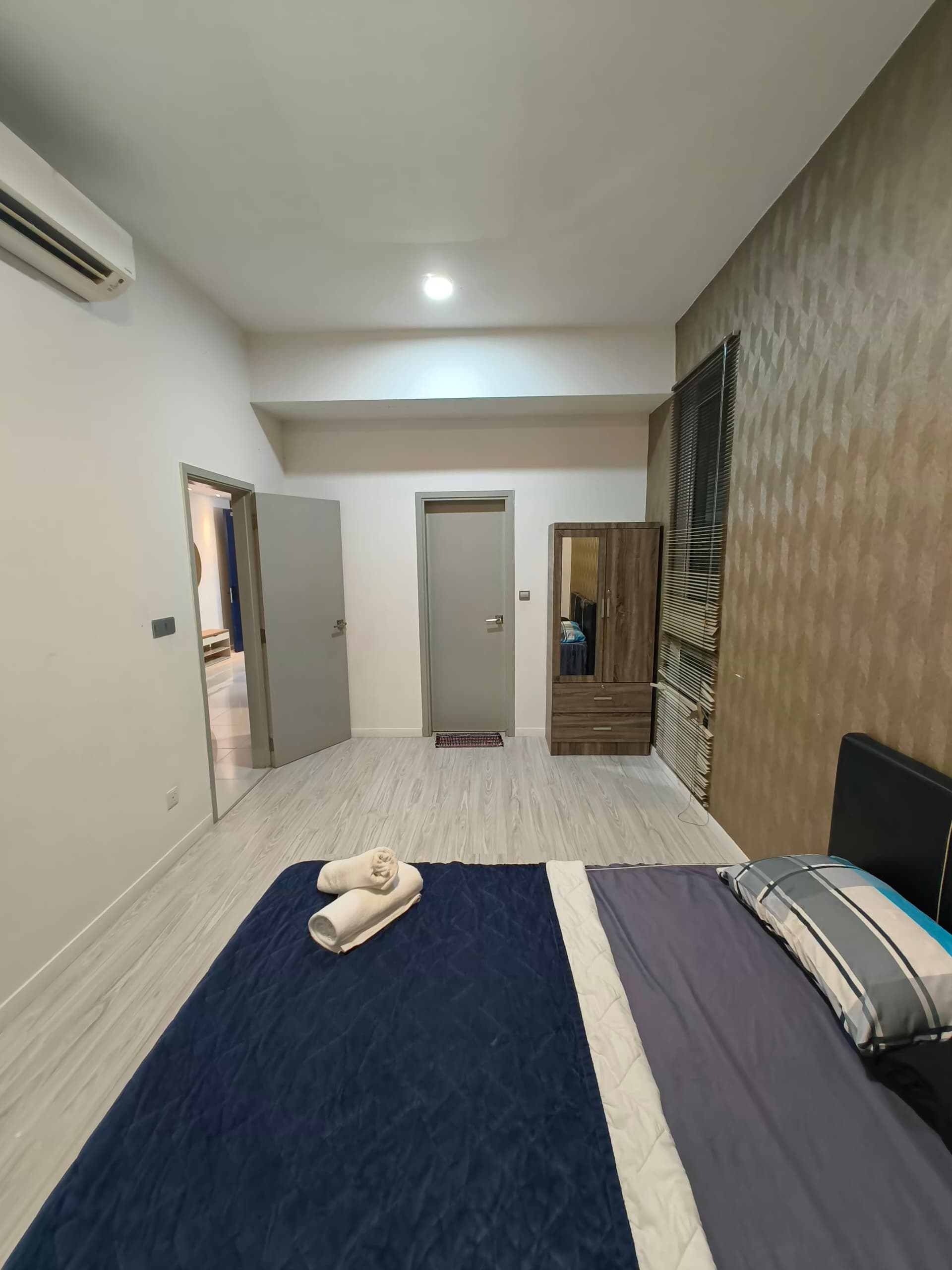KK City Sutera Avenue Condo Block B Level 11 For Rent