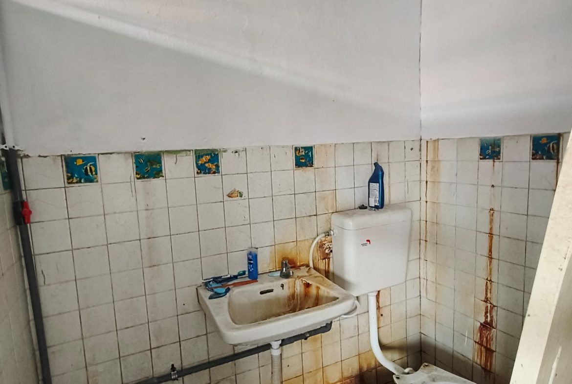 Kolombong Lorong Burung Keleto Jalan Tuaran Inanam 1st & Ground Floor Shoplot For Rent