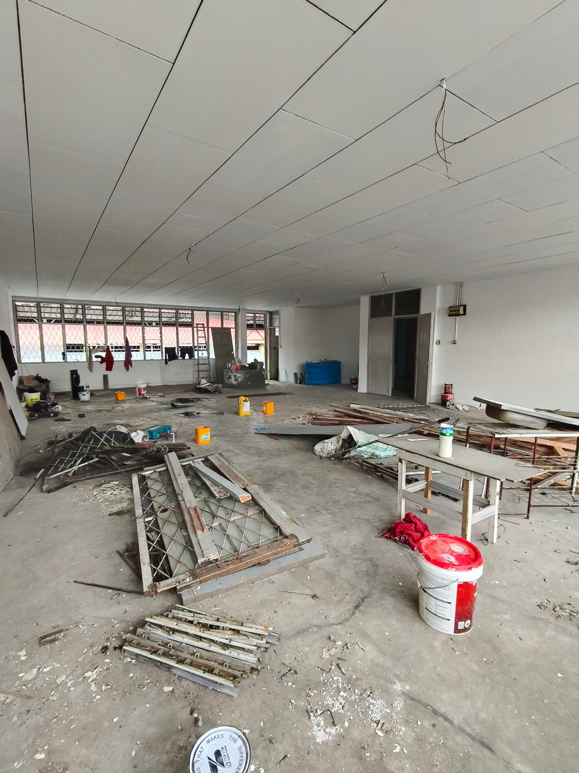 WhatsApp Image 2024-12-24 at 13.52.41-2 Kolombong Lorong Burung Keleto Jalan Tuaran Inanam 1st & Ground Floor Shoplot For Rent