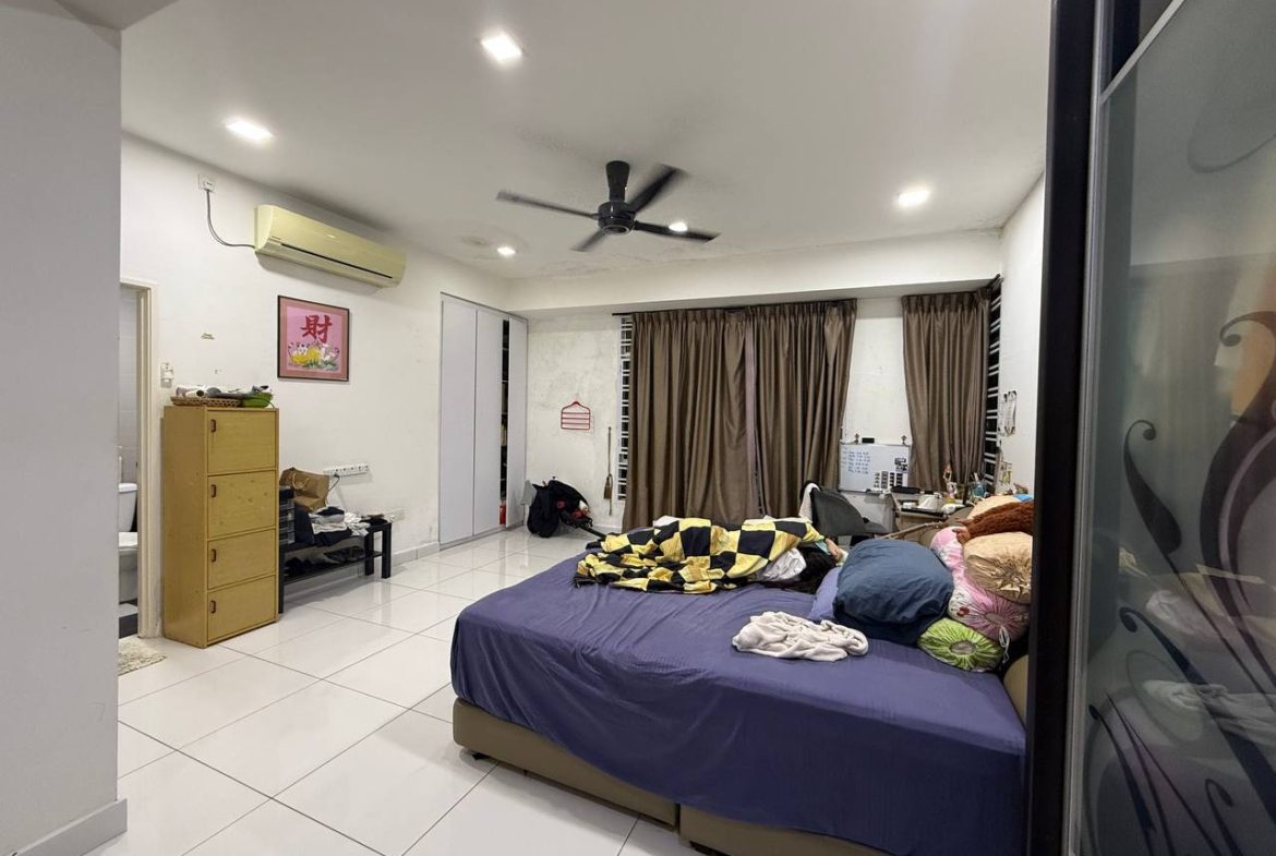 Taman Bestari Indah 2Storey Corner House with Fully Renovation House @Ulu Tiram