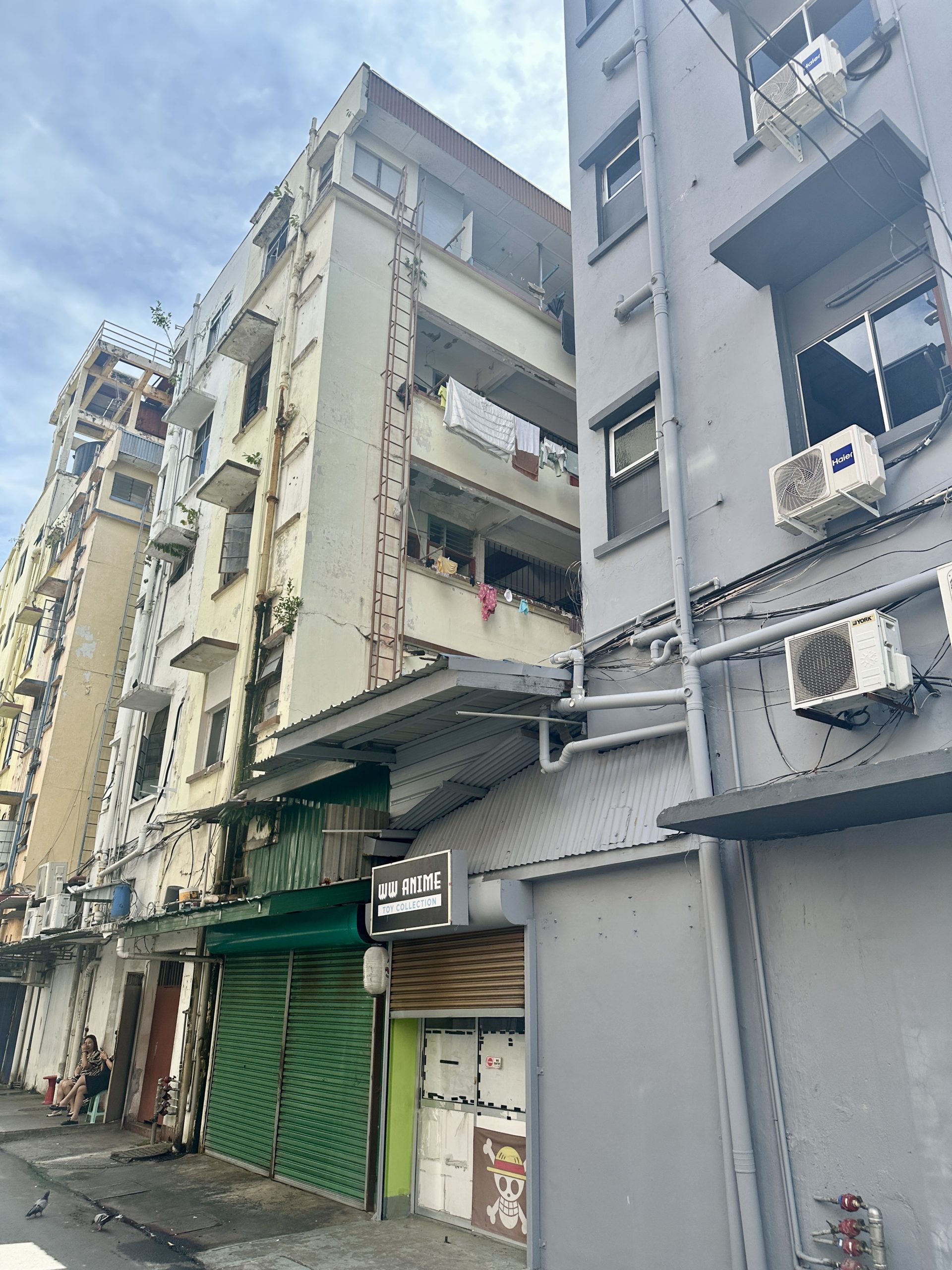 Kampung Air, 5-Storey Shoplot, Intermediate, Tenanted, KK