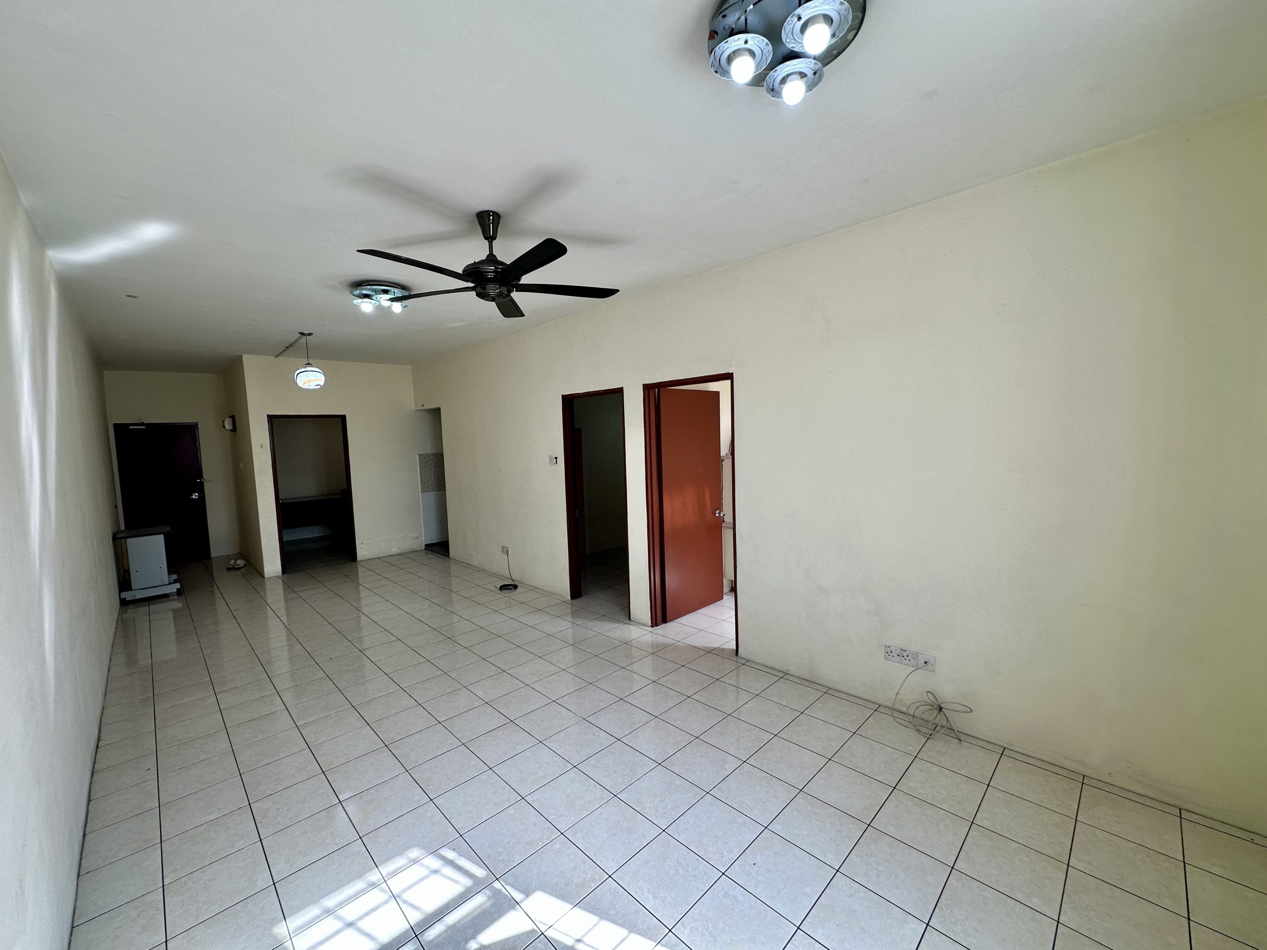 Angkasa Apartment, Block C, 2nd Floor, Inanam, Menggatal, Kolombong