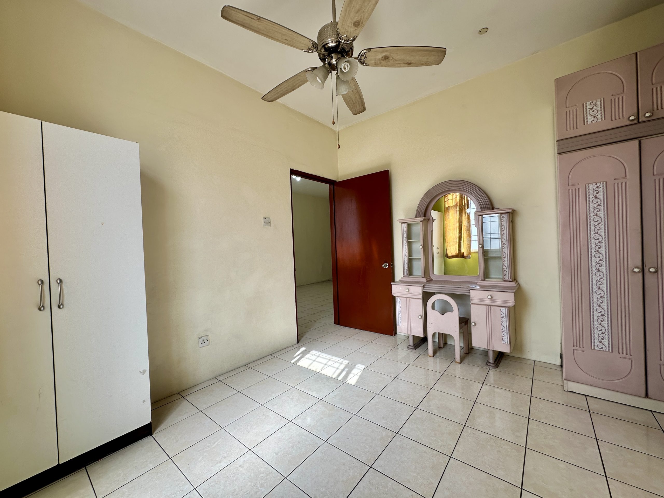 Angkasa Apartment, Block C, 2nd Floor, Inanam, Menggatal, Kolombong