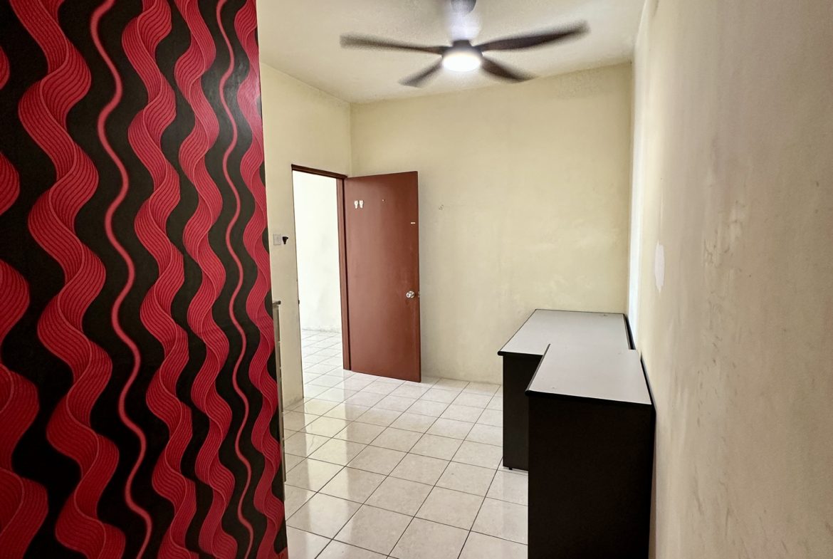 Angkasa Apartment, Block C, 2nd Floor, Inanam, Menggatal, Kolombong