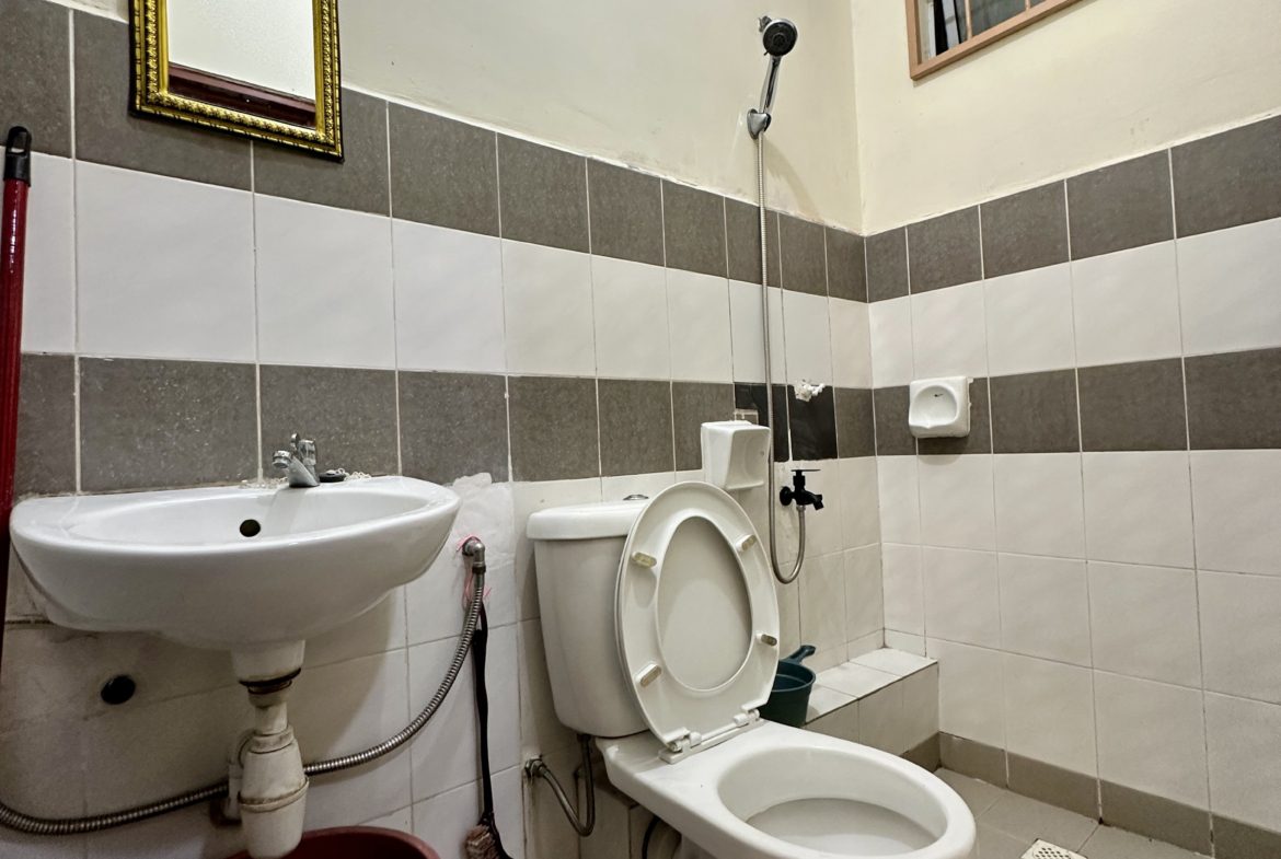 Angkasa Apartment, Block C, 2nd Floor, Inanam, Menggatal, Kolombong
