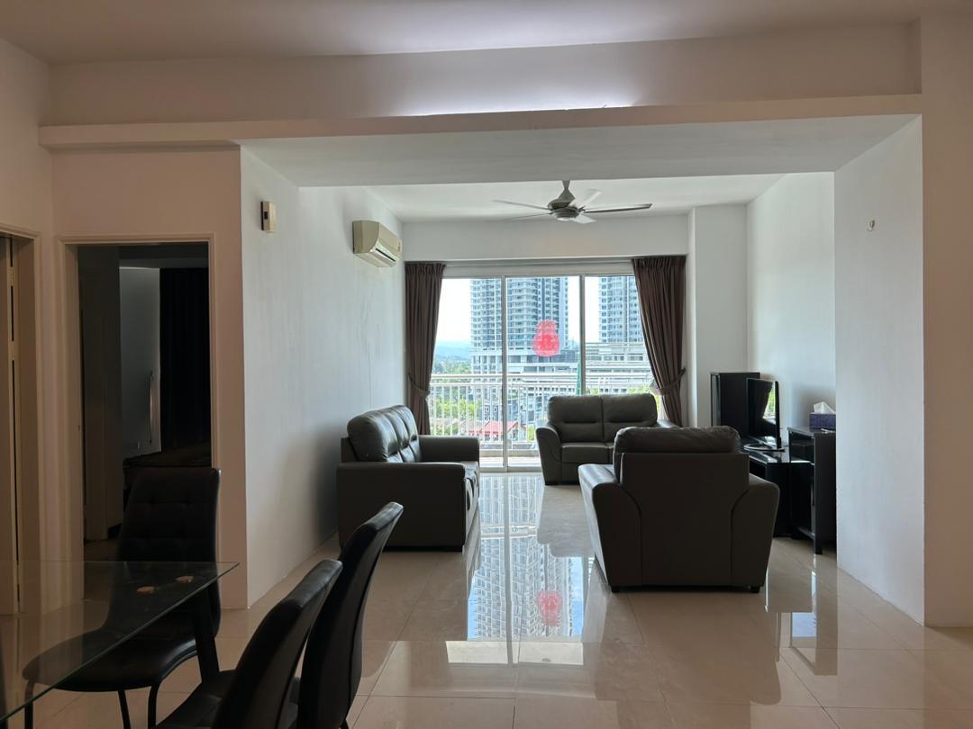WhatsApp Image 2025-02-25 at 20.17.09 (1) 🔥 Jesselton Condominium, Damai – Unit with Big Balcony | RM900,000 (Negotiable) 🔥