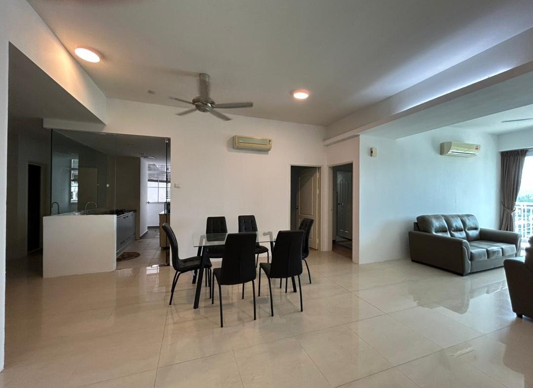 🔥 Jesselton Condominium, Damai – Unit with Big Balcony | RM900,000 (Negotiable) 🔥