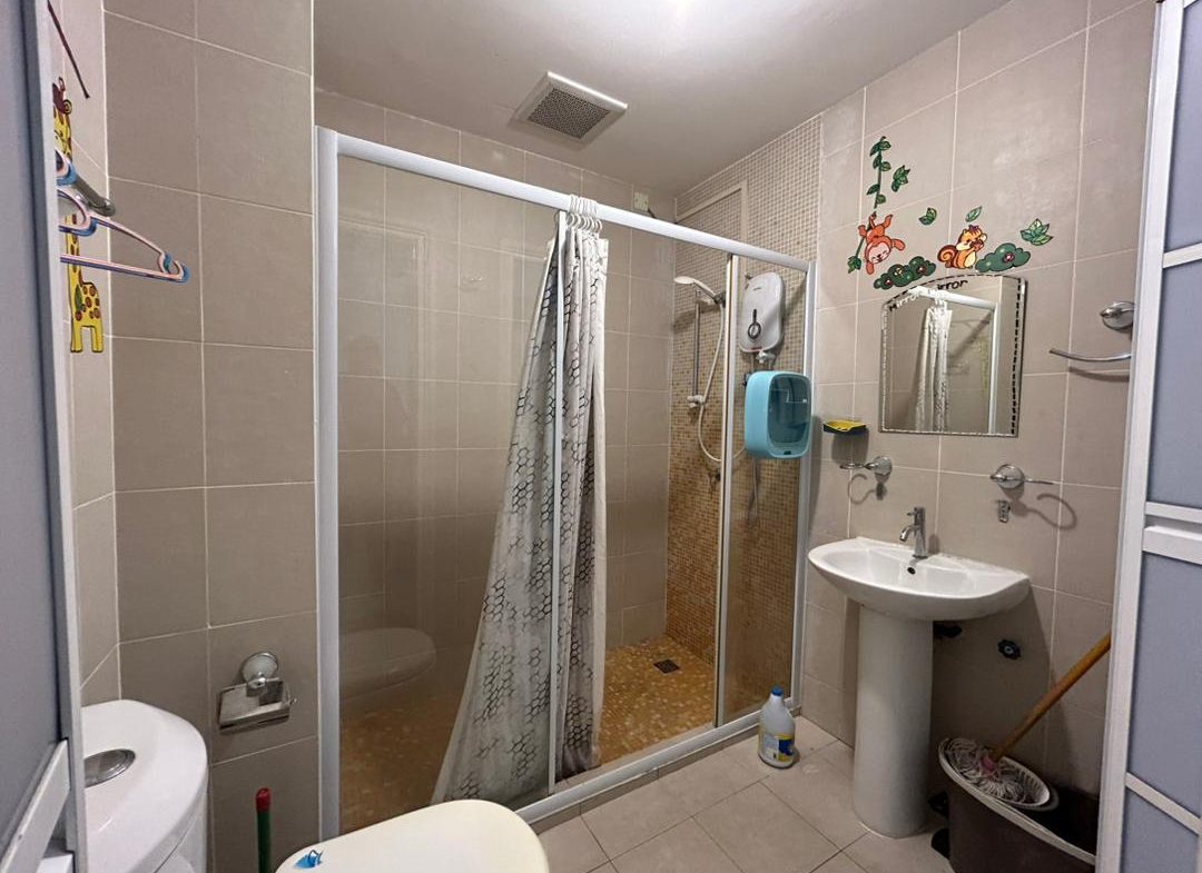🔥 Jesselton Condominium, Damai – Unit with Big Balcony | RM900,000 (Negotiable) 🔥