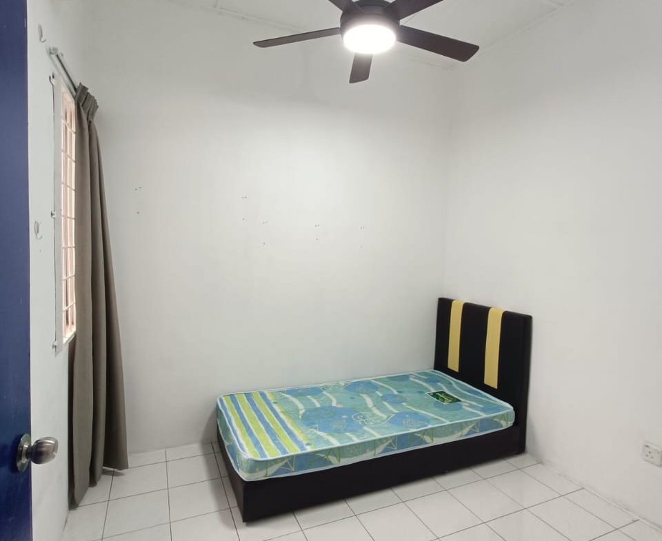Penampang Taman Puluduk Block L Terrace house For Rent