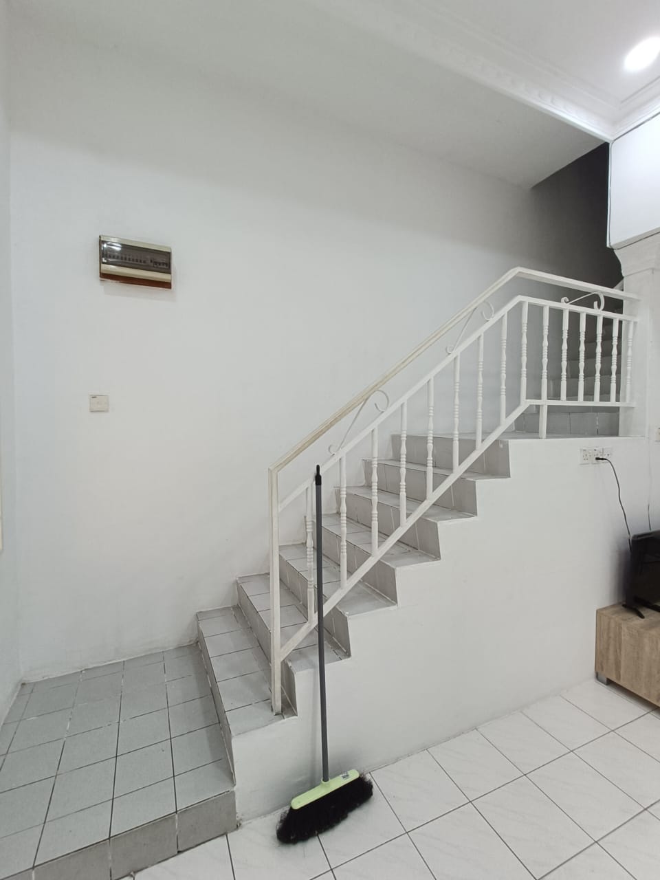 Penampang Taman Puluduk Block L Terrace house For Rent