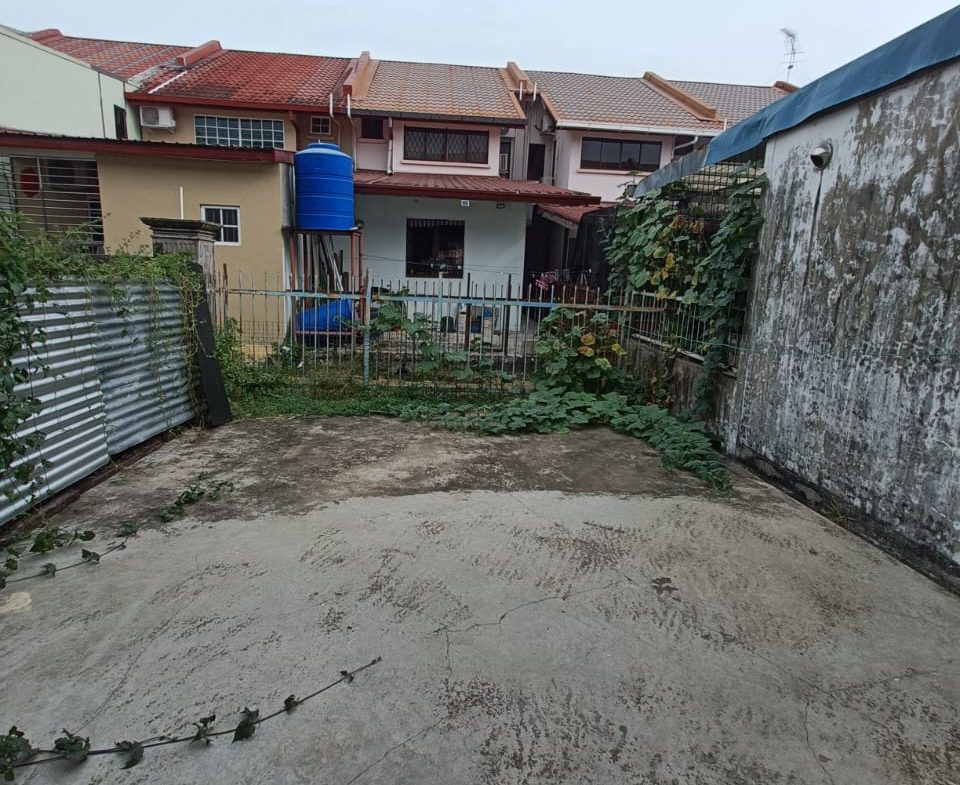 Penampang Taman Puluduk Block L Terrace house For Rent