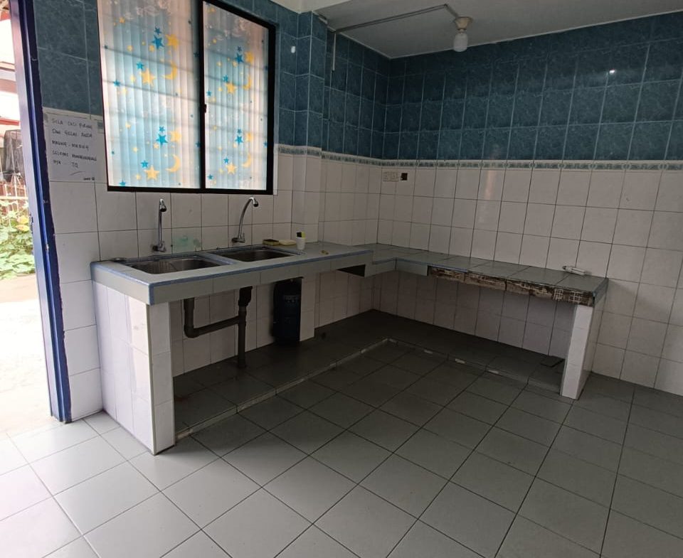 Penampang Taman Puluduk Block L Terrace house For Rent