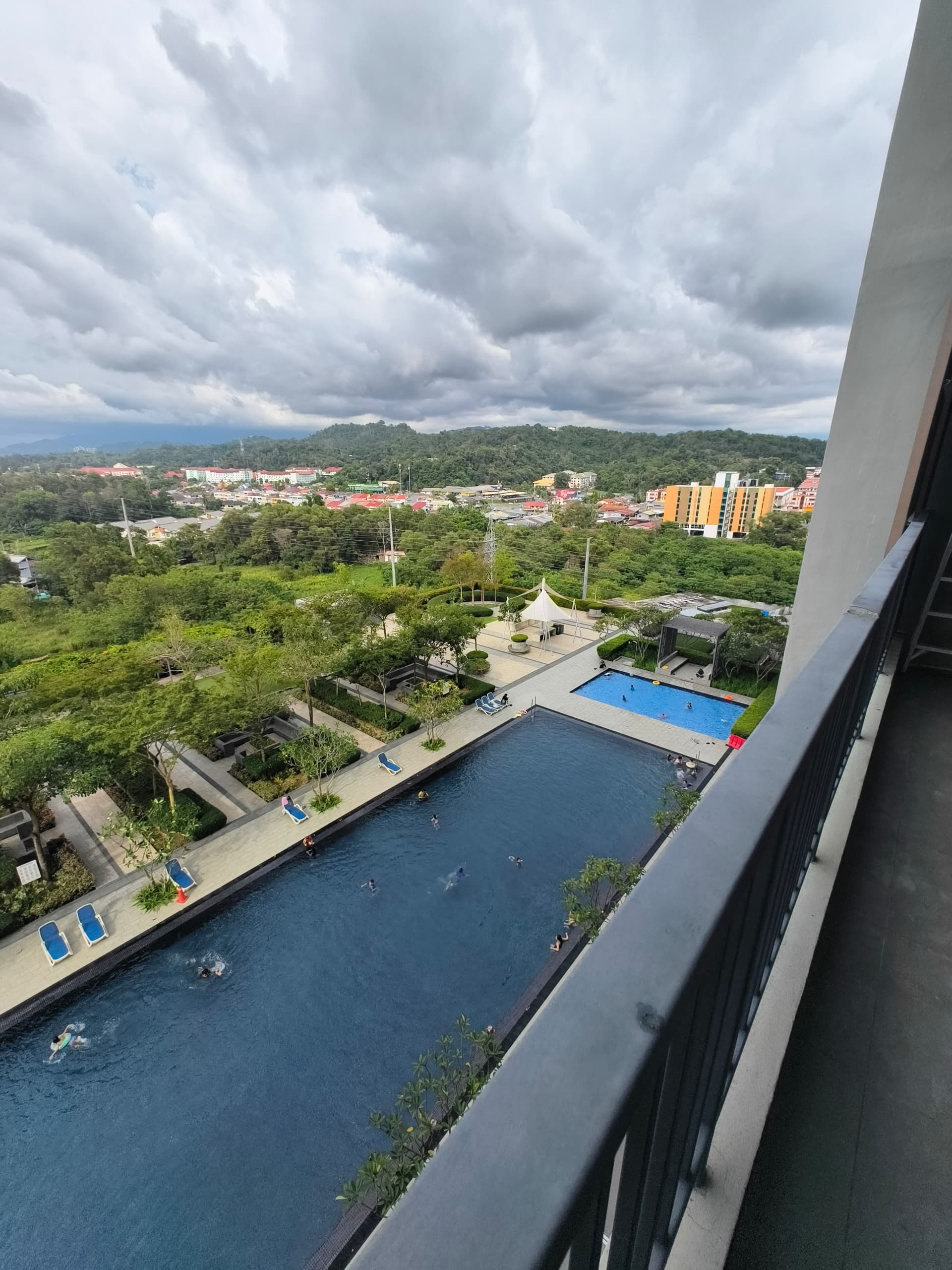 Bundusan The Gardens Condo Corner unit 5 Start Fully fully renovated for Rent