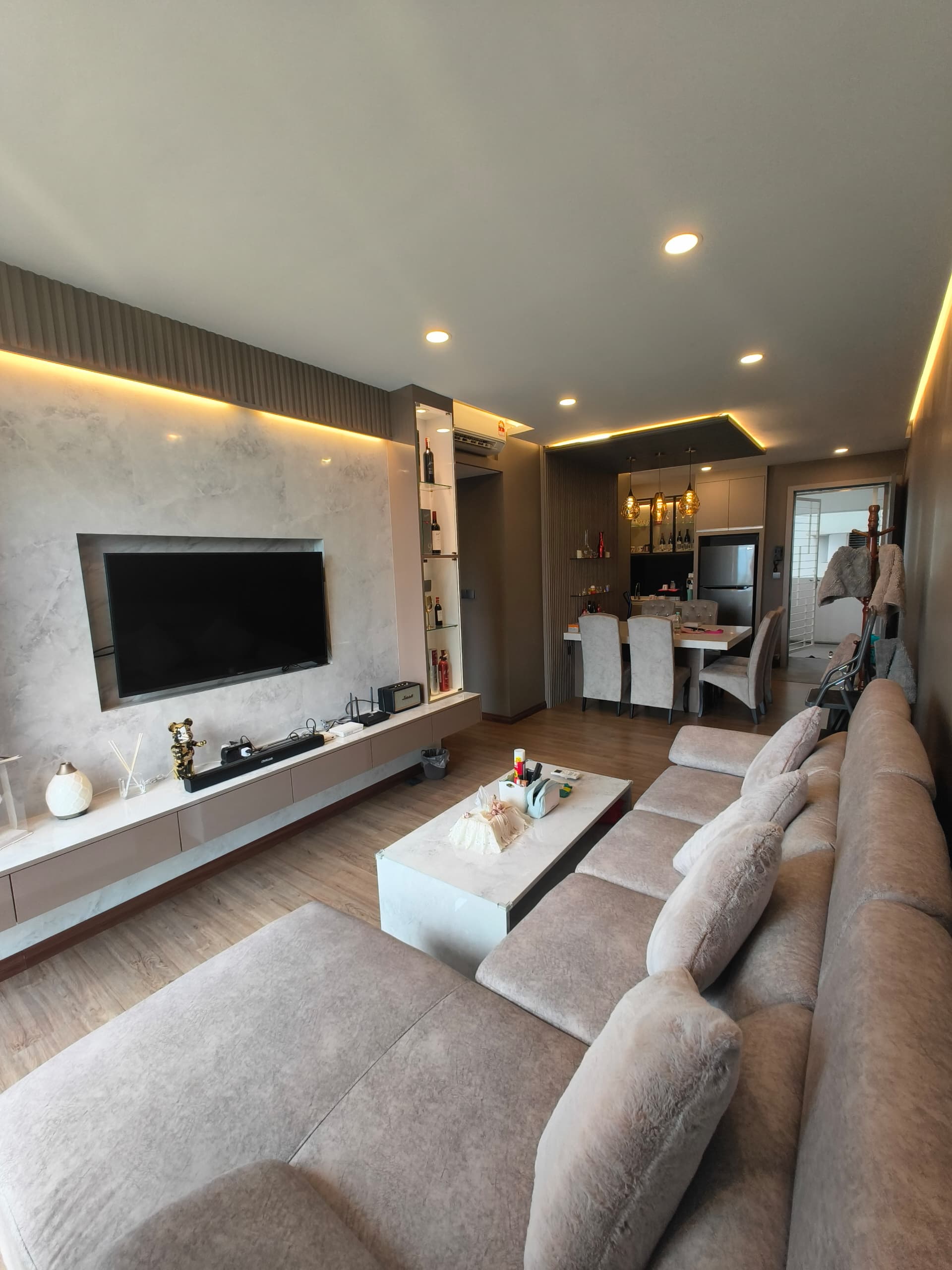 Bundusan The Gardens Condo Corner unit 5 Start Fully fully renovated for Rent