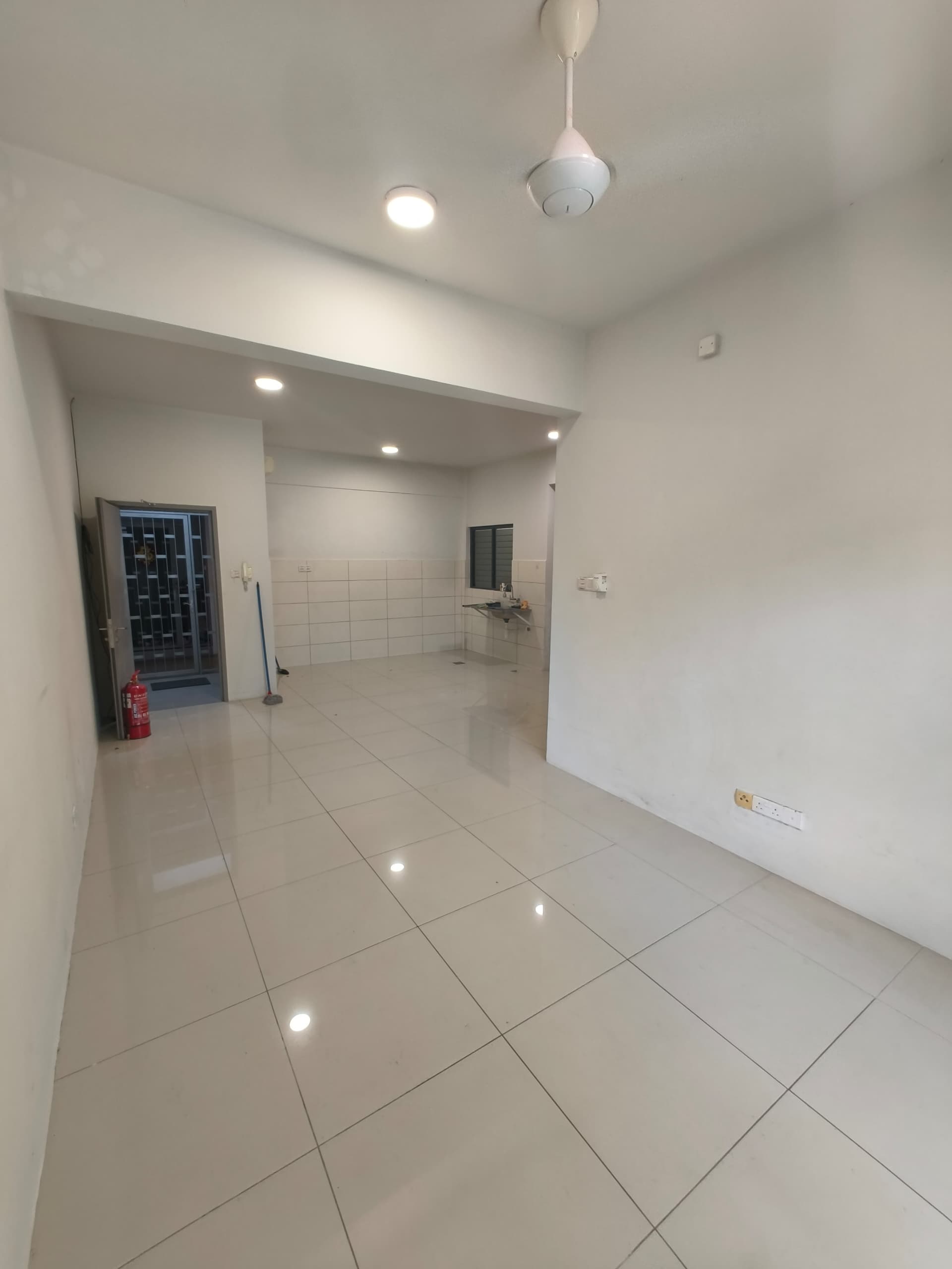 IMG_8705 Menggatal Greenfiled Residence Condo Basic Fitting For Rent