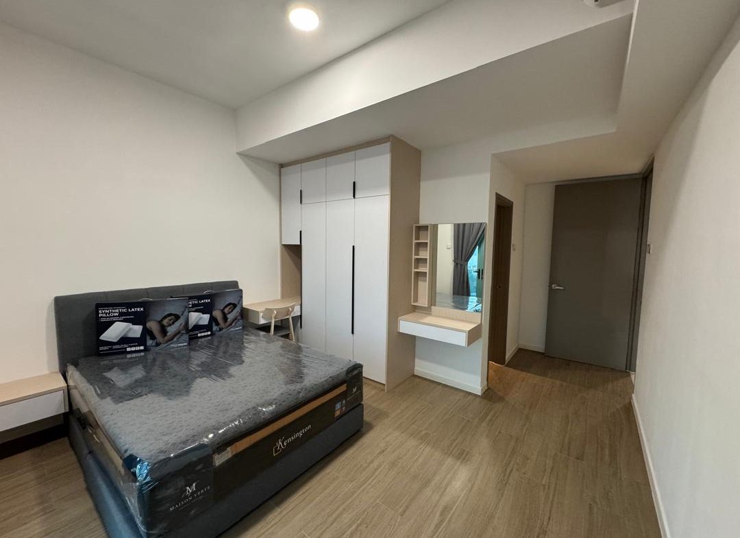 Bay Suites Condo, Fully Furnished, Sea View, JTT, Likas, Peak, KK, QE2