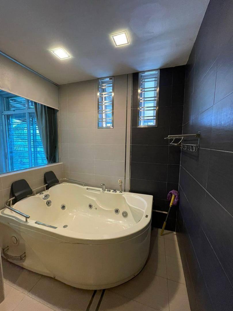 Seri Austin 2Storey Cluster Corner with Fully Renovated