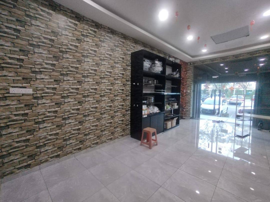 Taman Impian Emas 2Storey Adjoing Shoplot For Sale