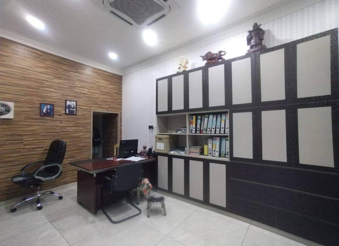 Taman Impian Emas 2Storey Adjoing Shoplot For Sale