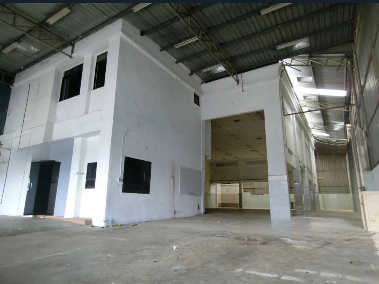 Taman Sri Yaacob 1.5Storey Corner Factory For Sale
