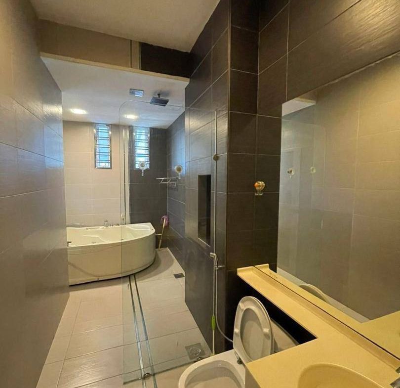 Seri Austin 2Storey Cluster Corner with Fully Renovated