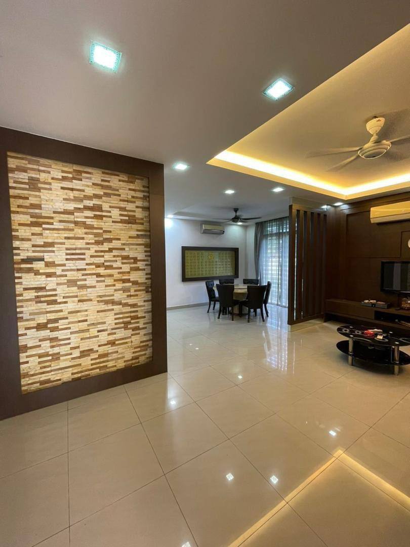 Seri Austin 2Storey Cluster Corner with Fully Renovated