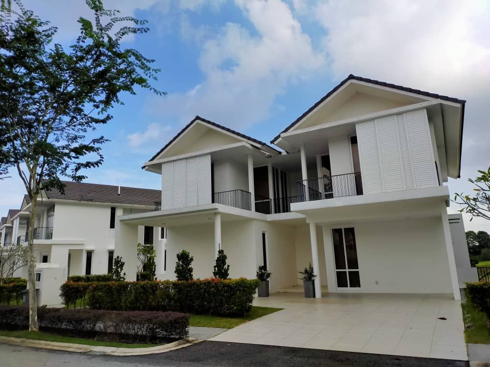 Emerald Bay @Puteri Habour Luxury Bungalow House