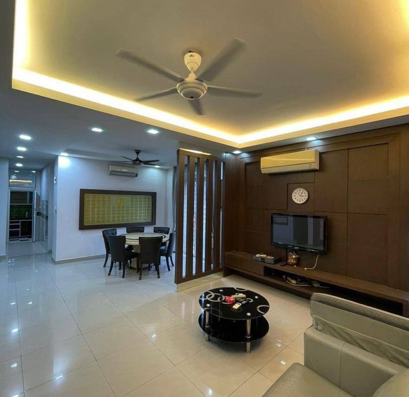 Seri Austin 2Storey Cluster Corner with Fully Renovated
