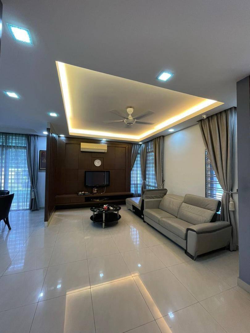 Seri Austin 2Storey Cluster Corner with Fully Renovated