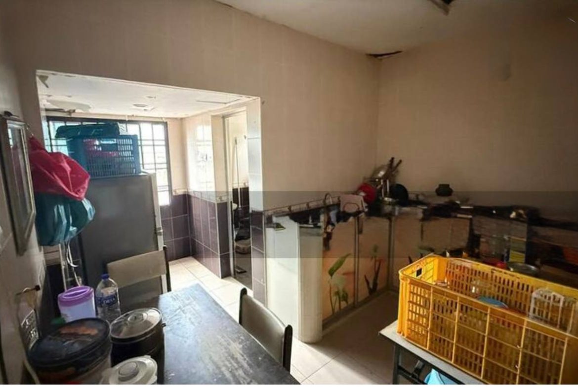 Taman Sri Yaacob 1.5Storey Corner Factory For Sale