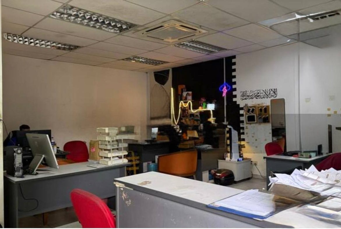 Taman Sri Yaacob 1.5Storey Corner Factory For Sale