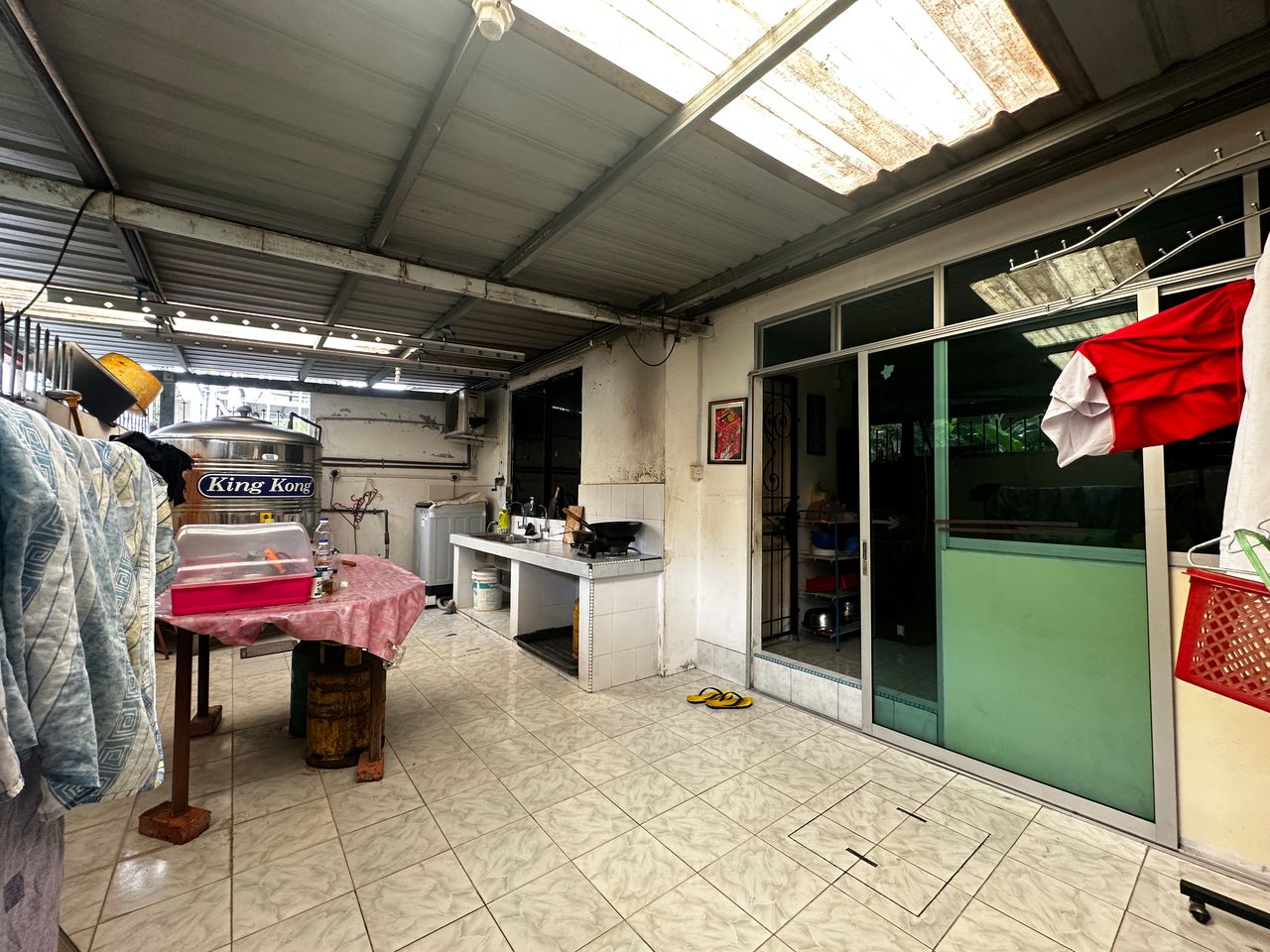 Taman Sinar Baru, 2-Storey Terrace, Renovated Extended, Damai, Luyang