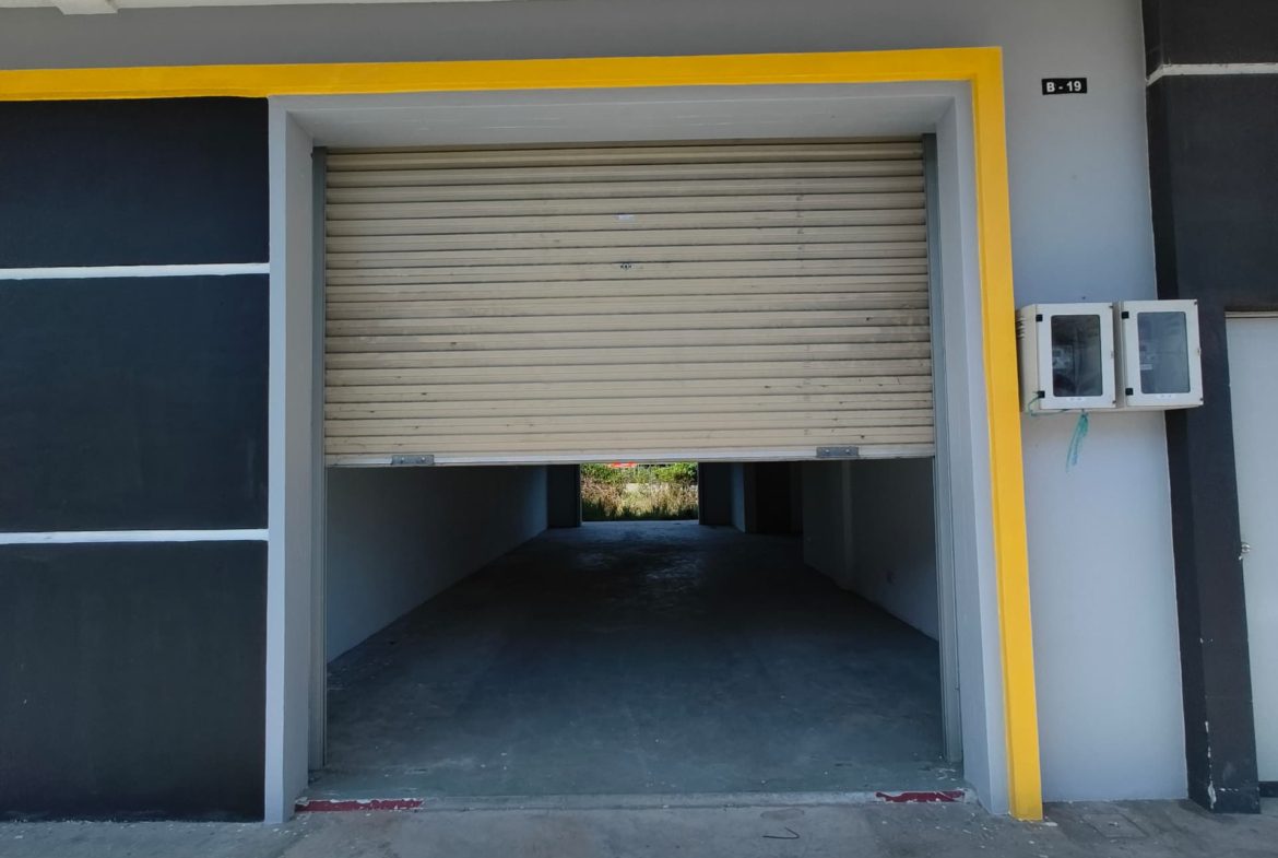 Tuaran Plaza Legacy 3unit Side by side 3 unit Shop lot for rent
