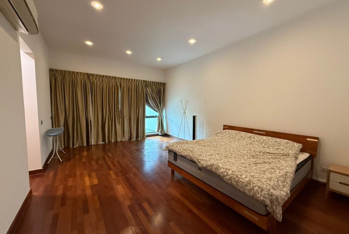 Estuari Garden Nusajaya Double Storey Superlink Renovated House