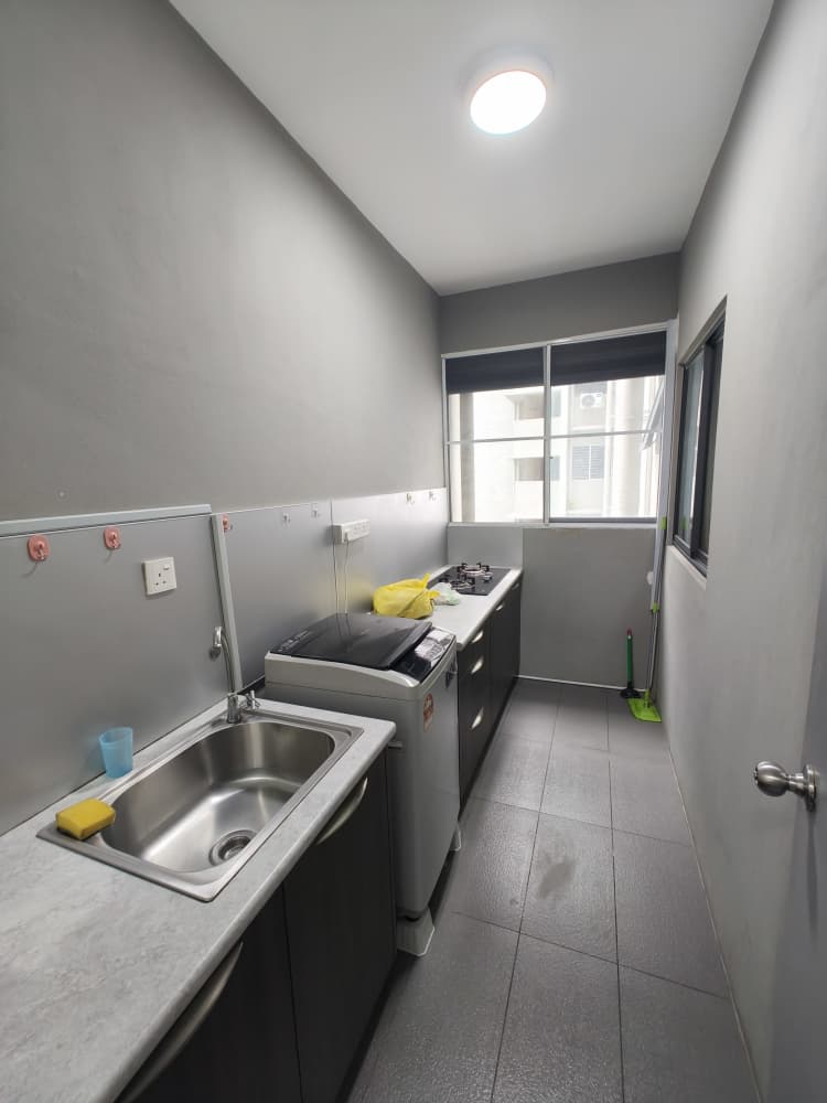 The Garden Condo Bundusan Corner Unit For Sale