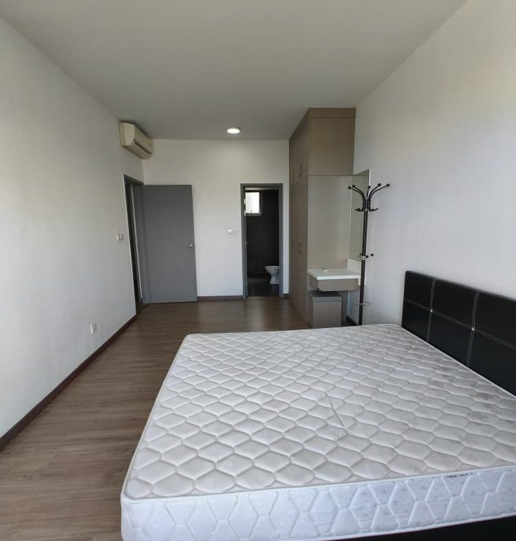The Garden Condo Bundusan Corner Unit For Sale