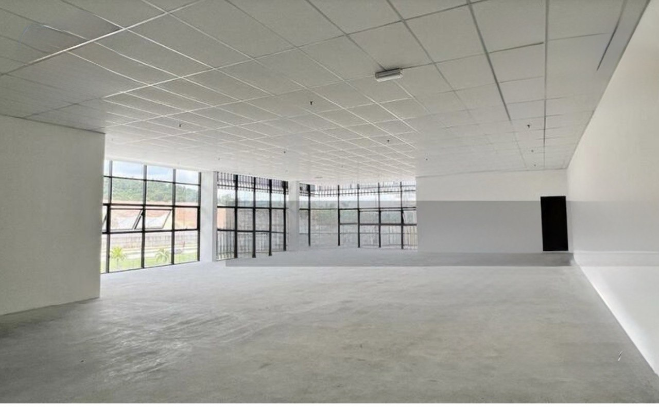 Nusa Cemerlang Medium Indusrial Factory For Sale