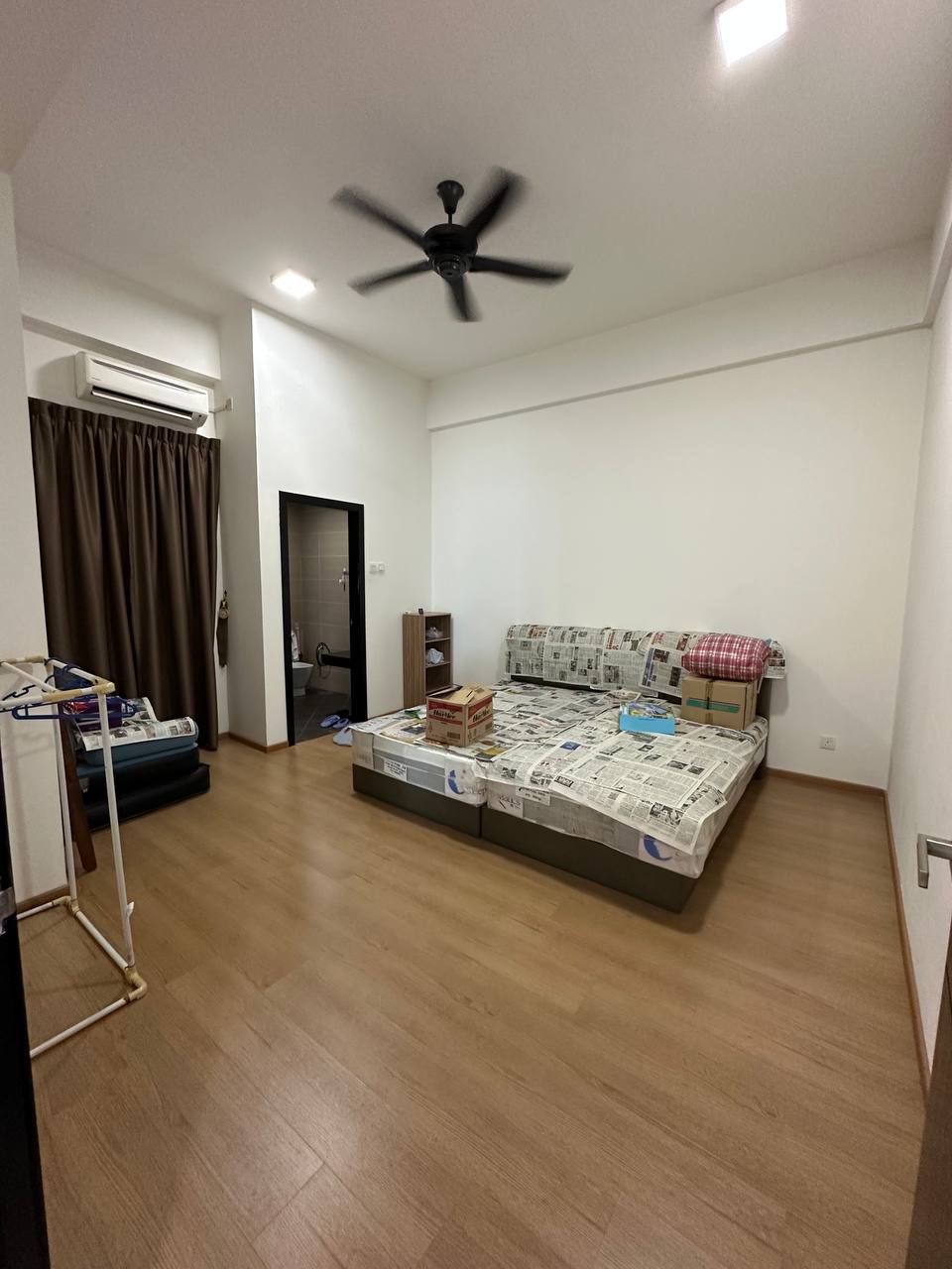 1 Borneo Condominium for Rent