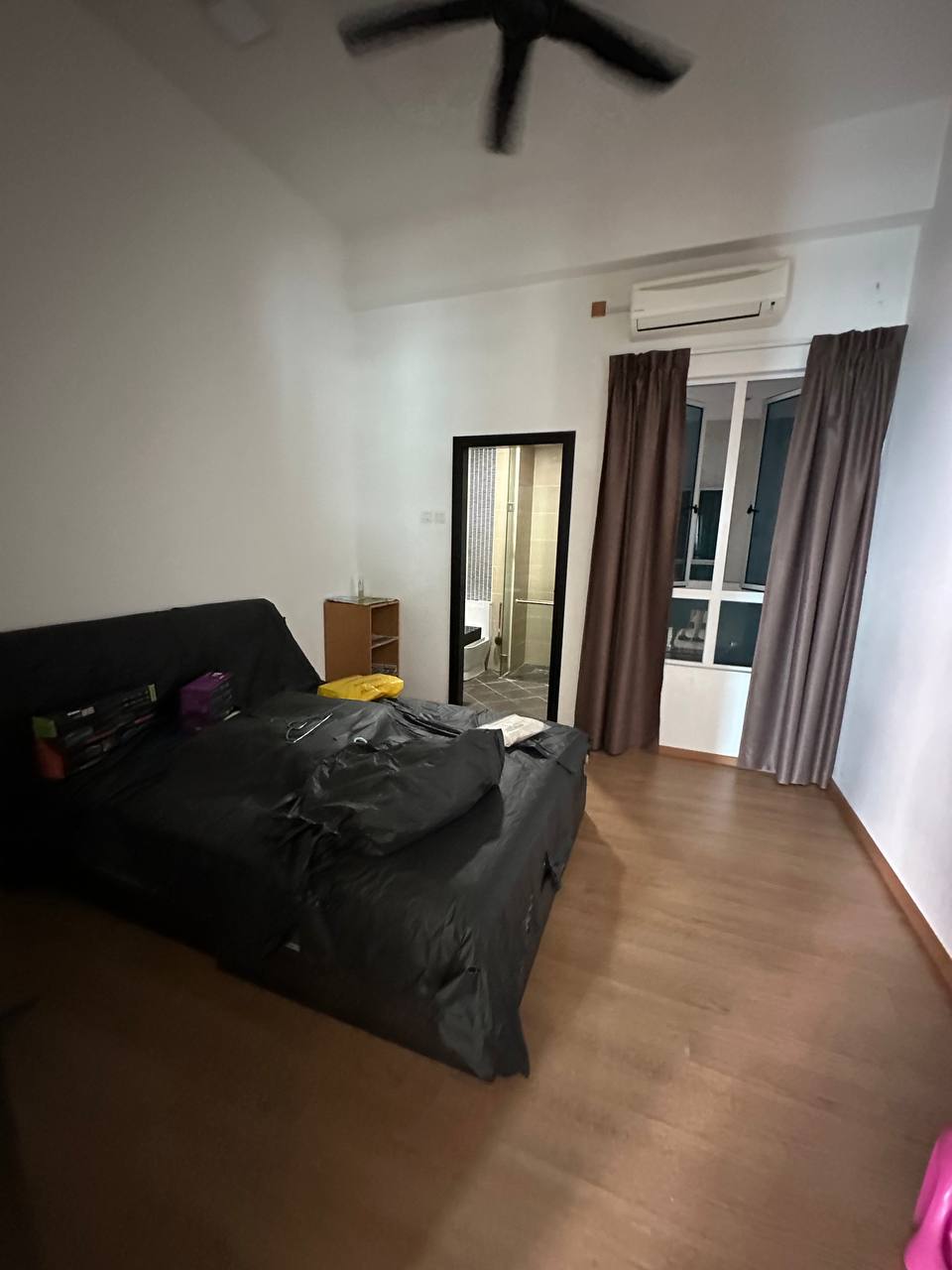 1 Borneo Condominium for Rent