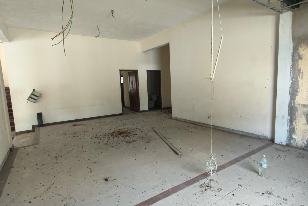 2 Storey Bungalow At Lorong Raja Udang 10, Kingfisher For Sale